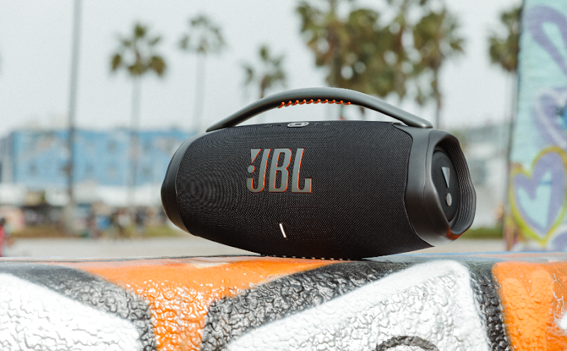 JBL Boombox 3 - Chất âm vượt trội, thiết kế mạnh mẽ